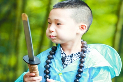 家字輩男孩起名 怎么給家字輩起名字
